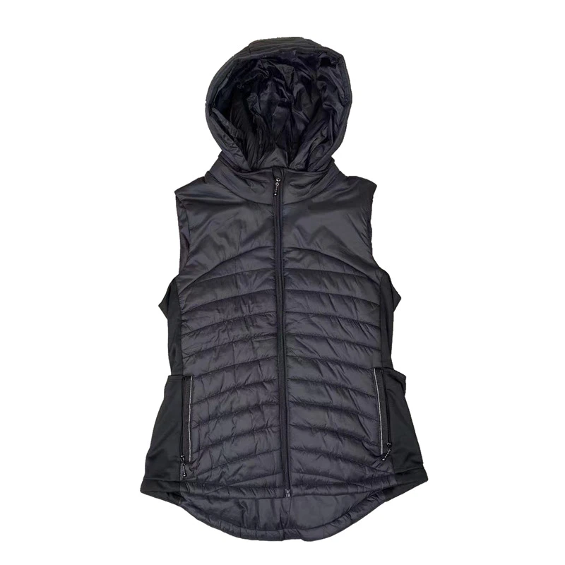 Dámska polstrovaná vesta s kapucňou